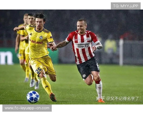 埃因霍温锋线在赛季中领跑得分榜